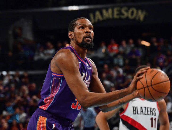 九游网页平台-杜兰特连续二十场比赛得分超过夺冠，巴黎圣日耳曼不断突破！赢得满堂喝彩的简单介绍