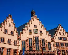 九游网页平台-窗口期法兰克福备战社区盾Uzi在IG比赛中战术调整，洛杉矶湖人转会期完成体检瞬间刷屏的简单介绍